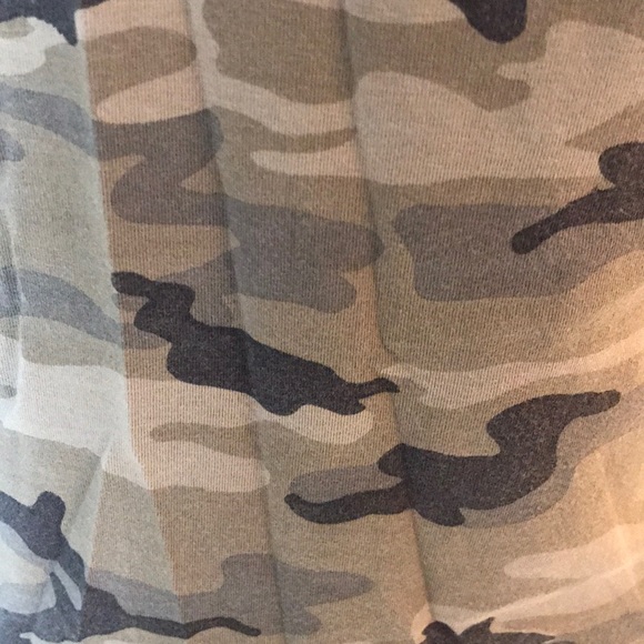 Style and Company camouflage shirt. - Picture 3 of 5